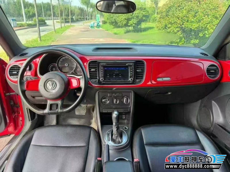 17年大众甲壳虫轿车抵押车出售