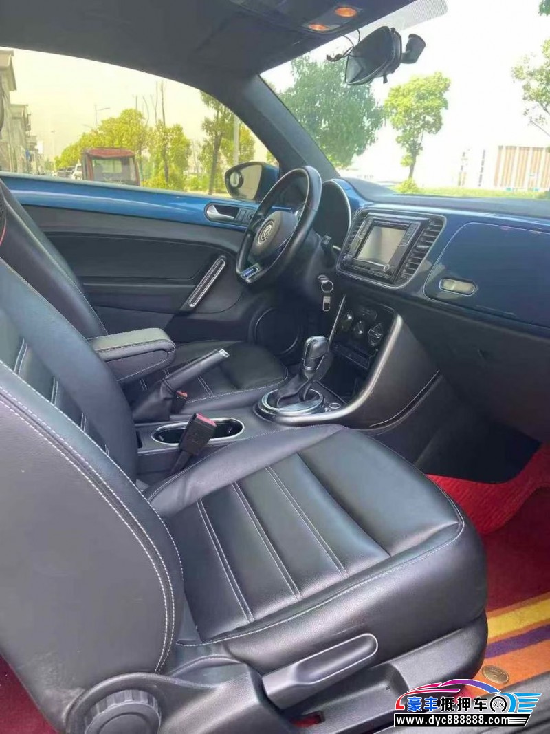 19年大众甲壳虫轿车抵押车出售