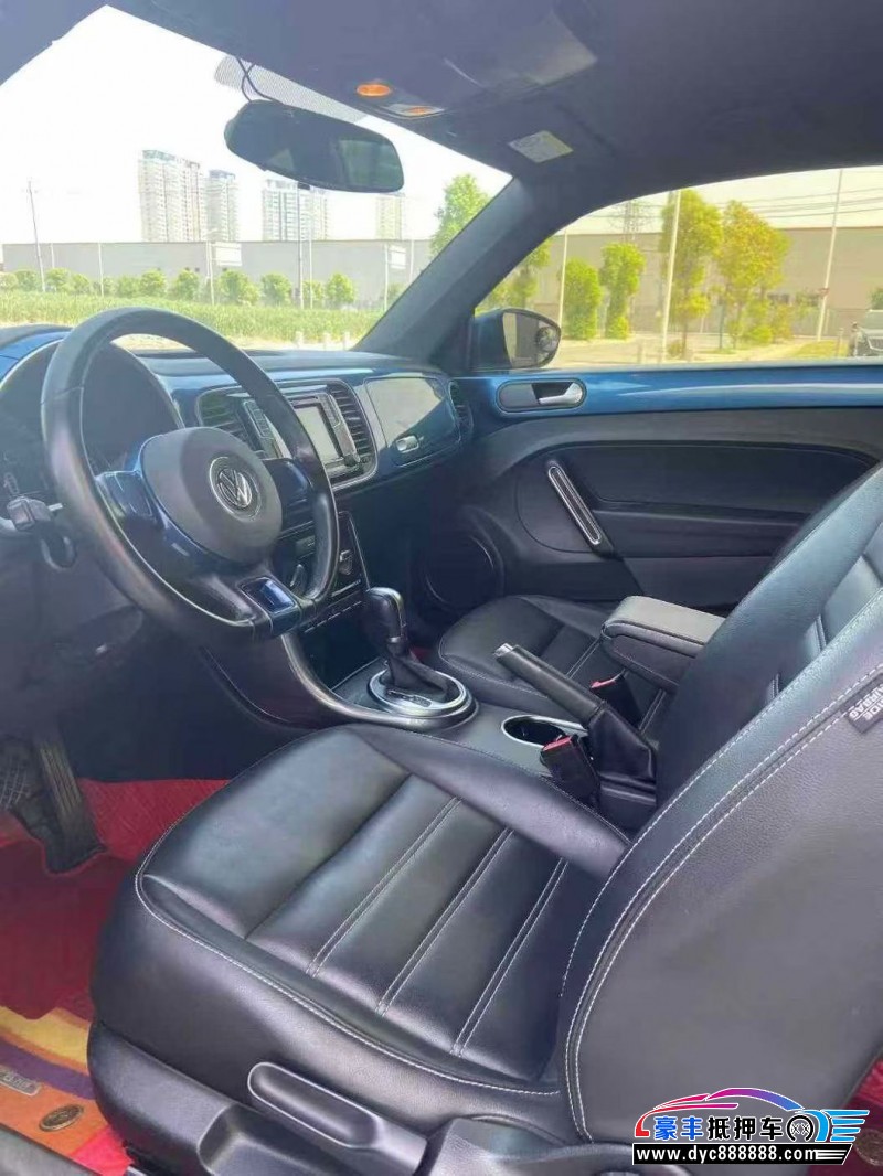 19年大众甲壳虫轿车抵押车出售