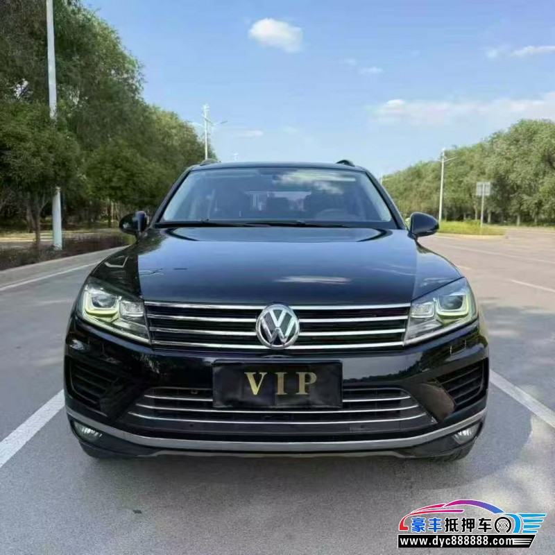 17年大众途锐轿车抵押车出售