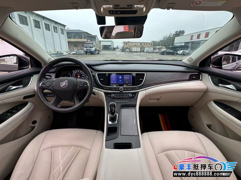 22年别克君越轿车抵押车出售