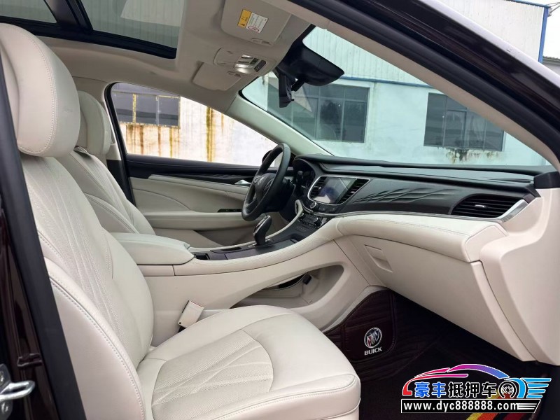 22年别克君越轿车抵押车出售