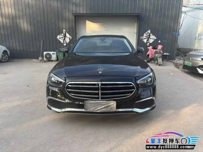 22年奔驰E轿车抵押车出售