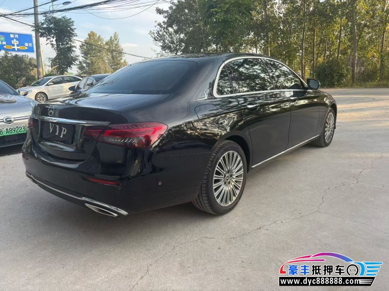 22年奔驰E轿车抵押车出售