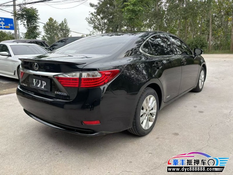 15年雷克萨斯ES轿车抵押车出售