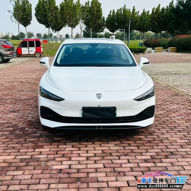 25年荣威D7轿车抵押车出售