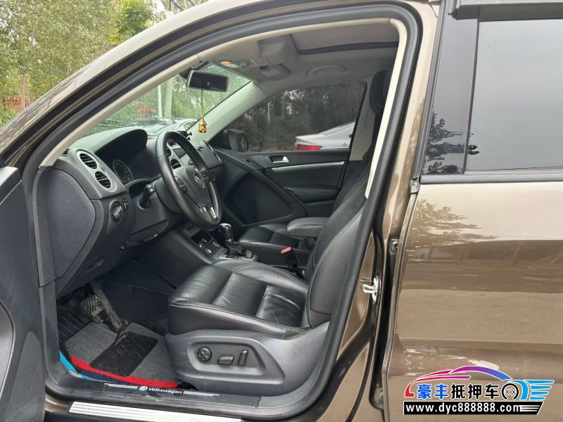 17年大众途观轿车抵押车出售