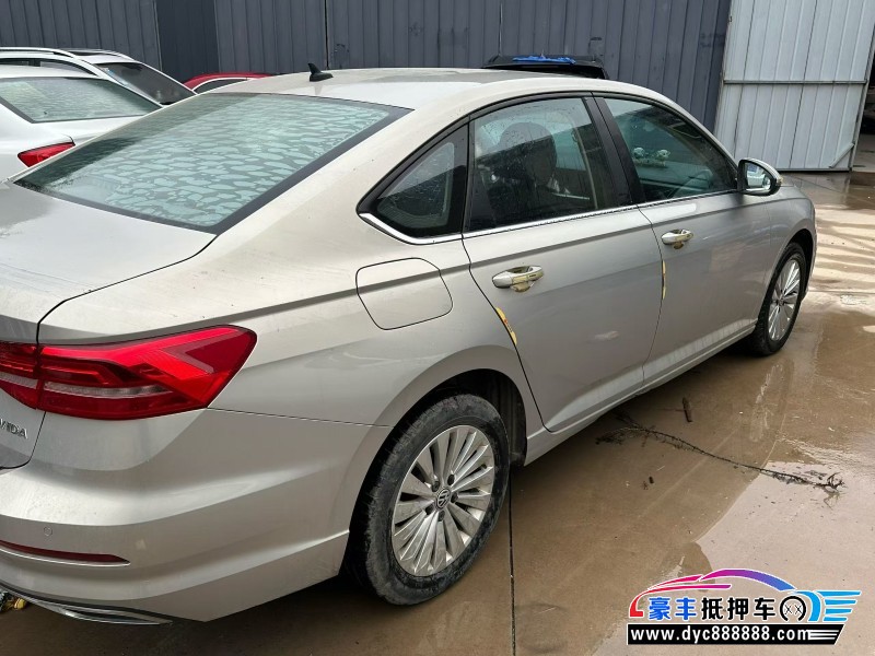 19年大众朗逸轿车抵押车出售