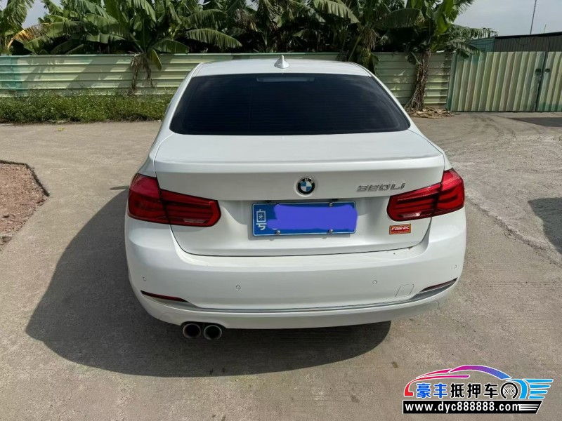 19年宝马3系轿车抵押车出售