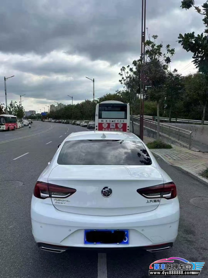 21年别克君威轿车抵押车出售