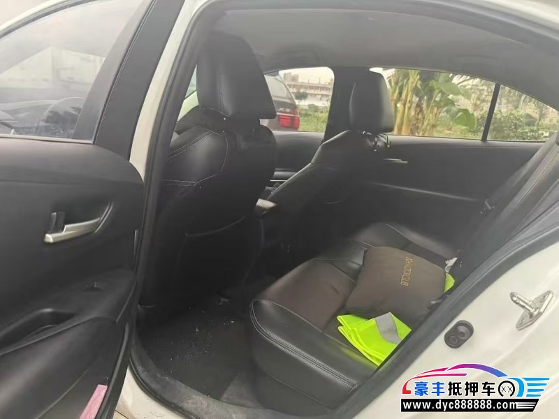 22年丰田卡罗拉轿车抵押车出售