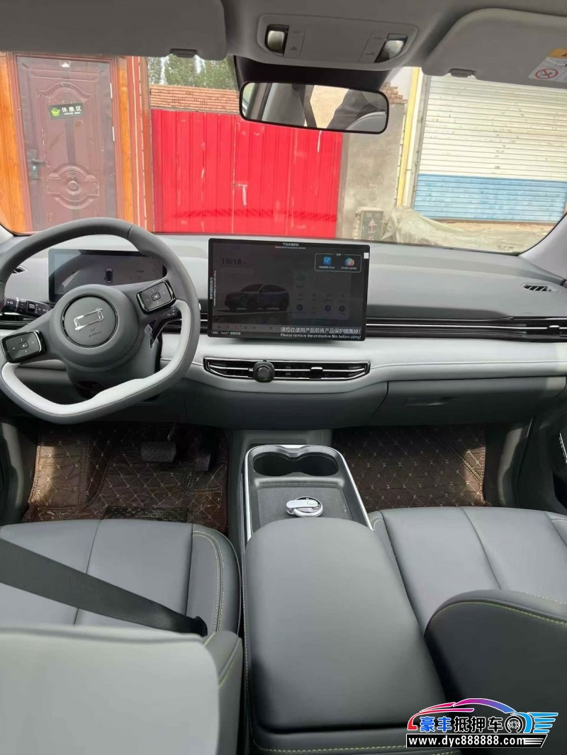 25年奔腾悦意轿车抵押车出售