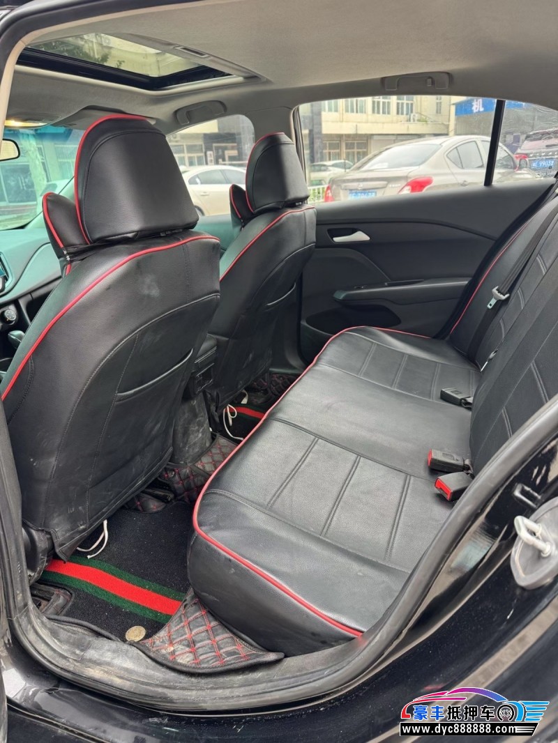 18年雪佛兰科沃兹轿车抵押车出售