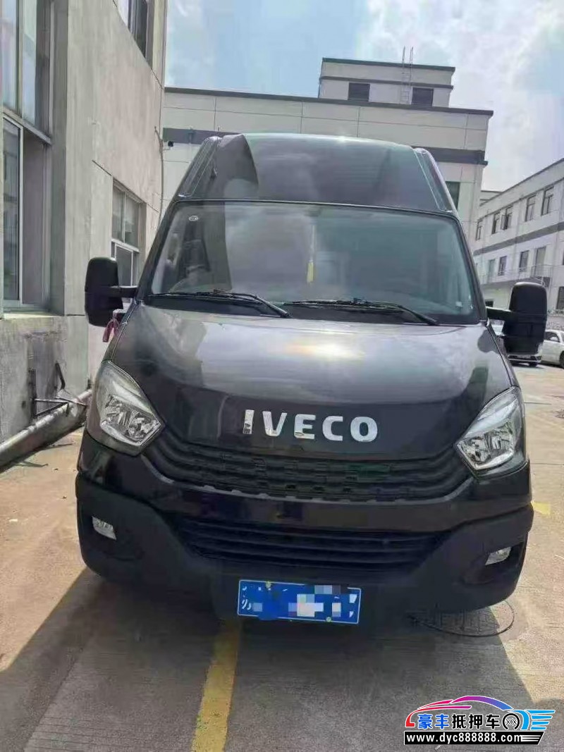 23年依维柯欧盛轿车抵押车出售