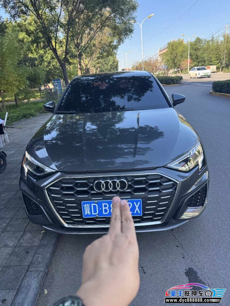 24年奥迪A3轿车抵押车出售