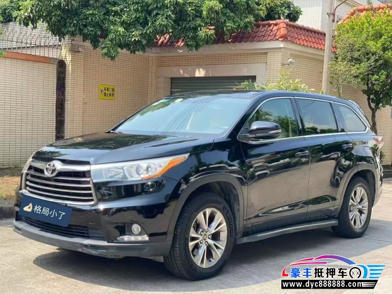 18年丰田汉兰达轿车抵押车出售