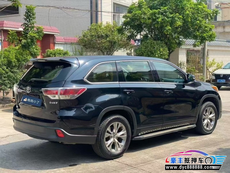 18年丰田汉兰达轿车抵押车出售