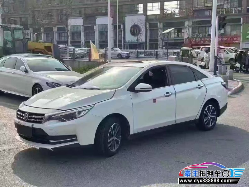 19年启辰D60轿车抵押车出售