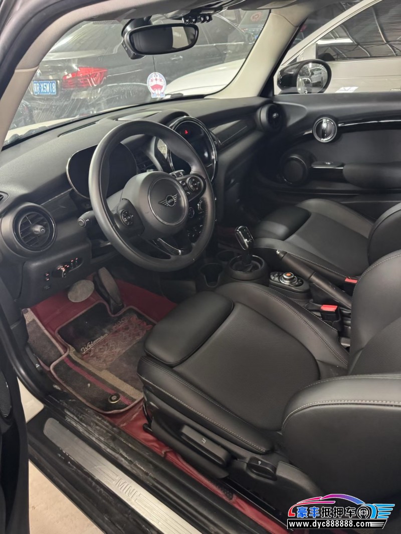 20年宝马MINI轿车抵押车出售