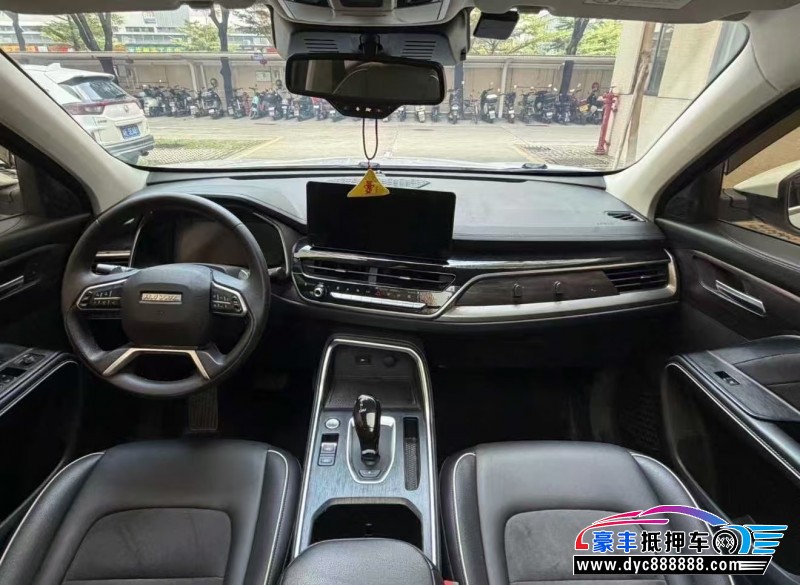 17年宝马5系轿车抵押车出售