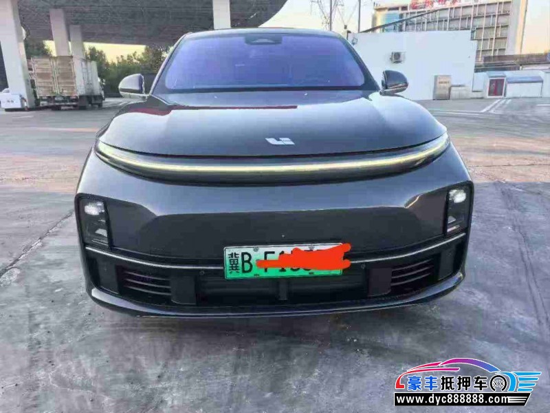 24年理想L7轿车抵押车出售