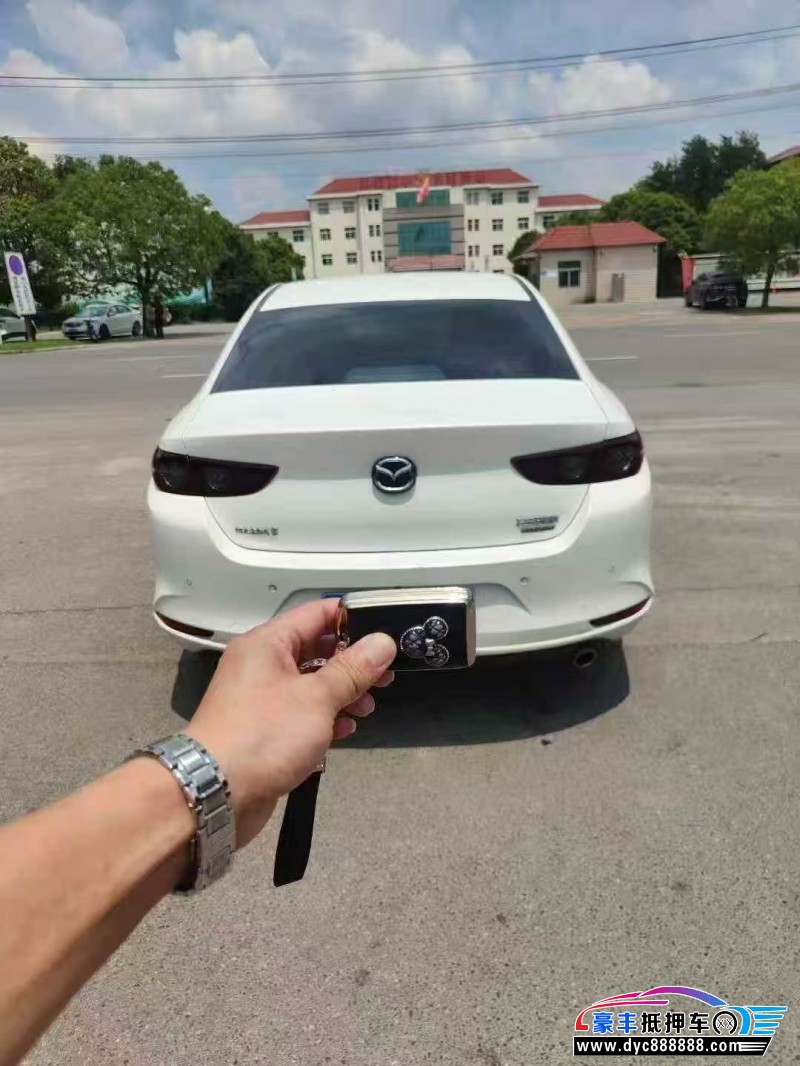 22年马自达昂克赛拉轿车抵押车出售