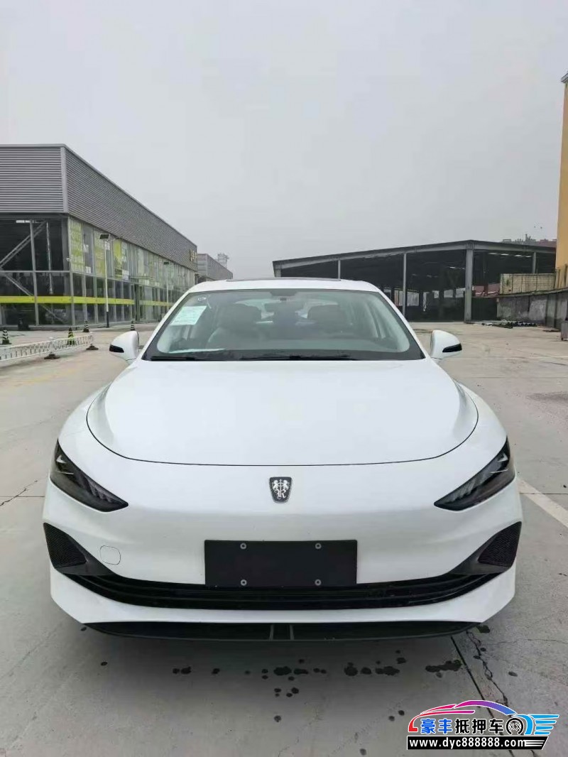 25年荣威D7轿车抵押车出售