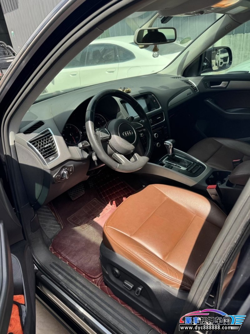 16年奥迪Q5轿车抵押车出售