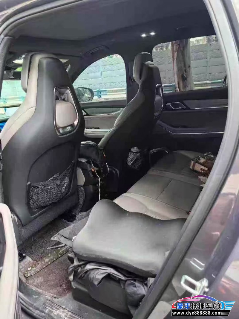 23年领克09SUV抵押车出售