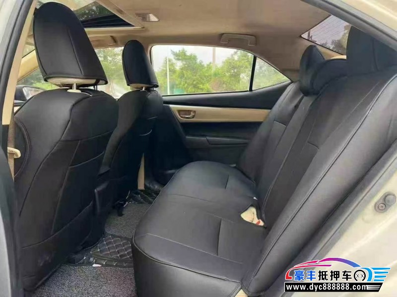 18年丰田雷凌轿车抵押车出售