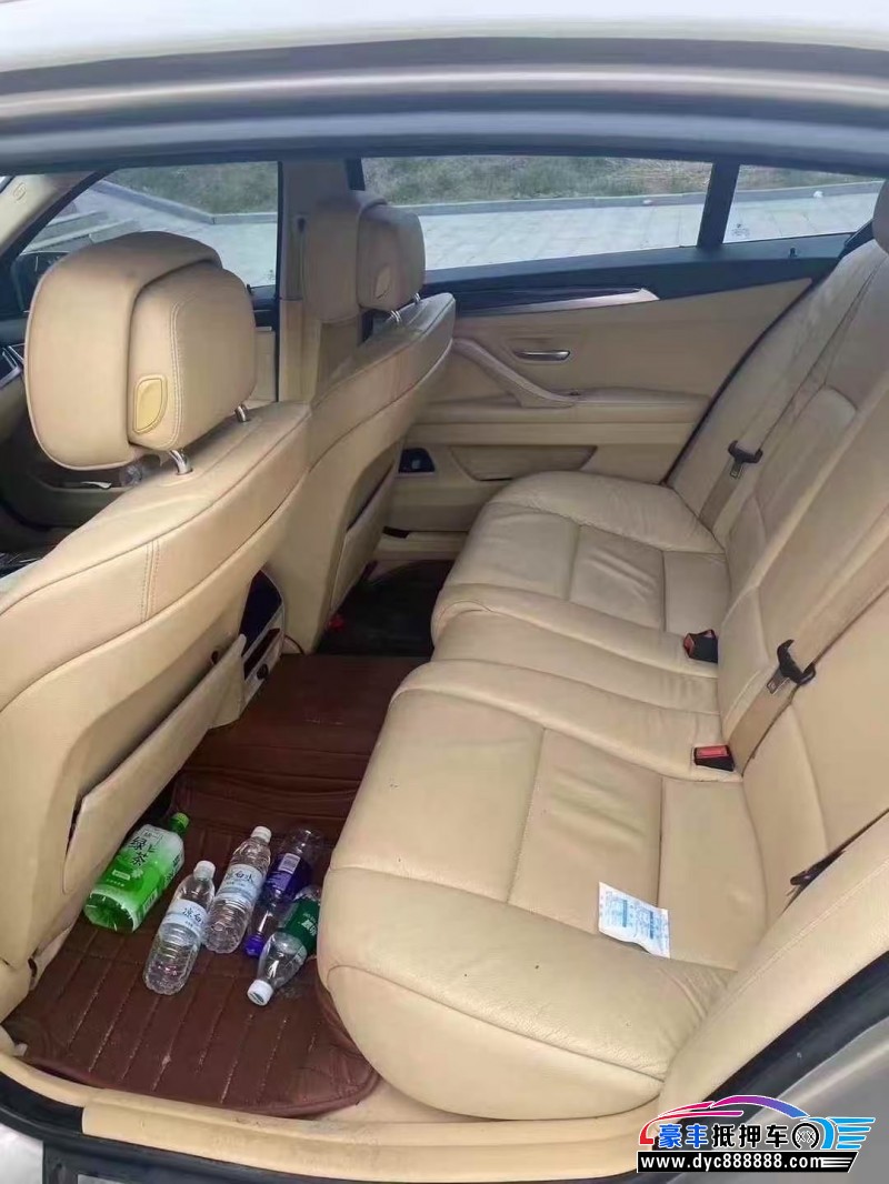 13年宝马5系轿车抵押车出售