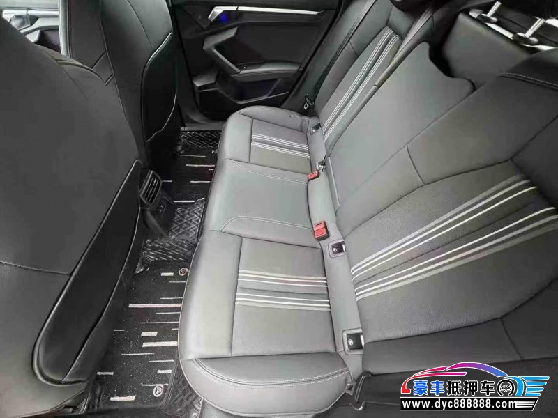 21年奥迪A3轿车抵押车出售