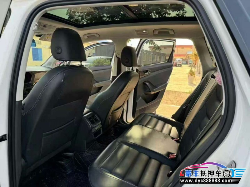 19年大众途岳轿车抵押车出售