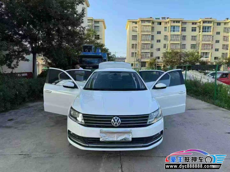 15年大众朗逸轿车抵押车出售