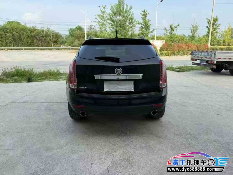 14年凯迪拉克SRX轿车抵押车出售