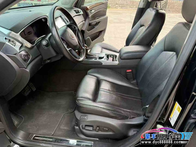 14年凯迪拉克SRX轿车抵押车出售