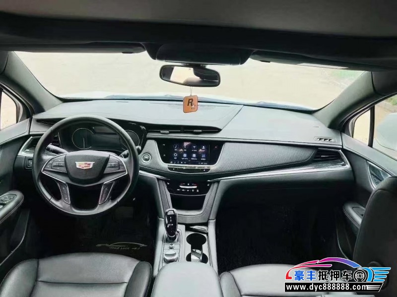 22年凯迪拉克XT5轿车抵押车出售