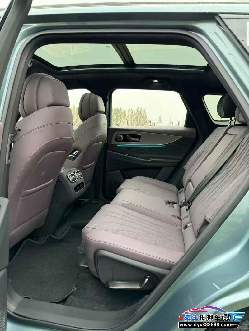 24年奇瑞瑞虎轿车抵押车出售