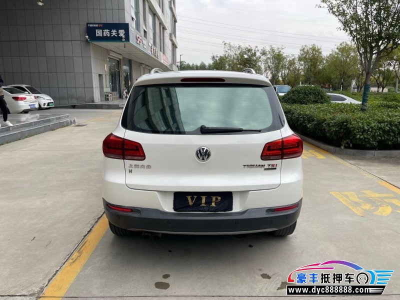 14年大众途观轿车抵押车出售