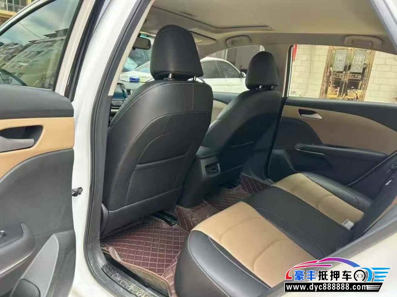 22年雪佛兰科鲁泽轿车抵押车出售