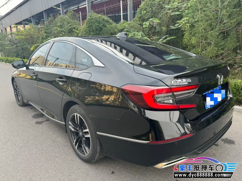 22年本田雅阁轿车抵押车出售