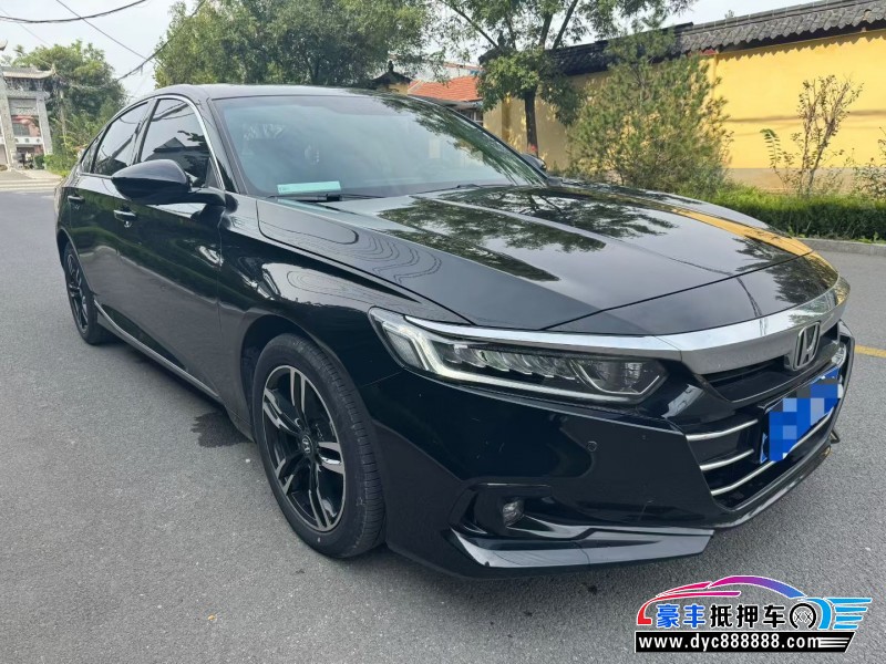 22年本田雅阁轿车抵押车出售