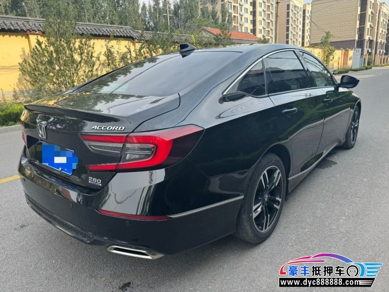 22年本田雅阁轿车抵押车出售