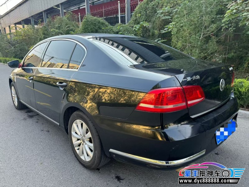 14年大众迈腾轿车抵押车出售