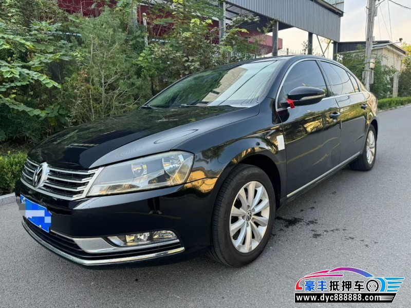 14年大众迈腾轿车抵押车出售