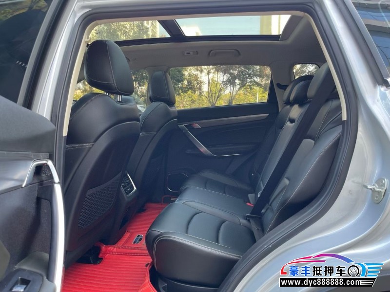 20年吉利博越轿车抵押车出售