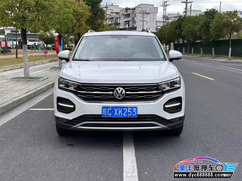 抵押车出售21年大众探岳轿车