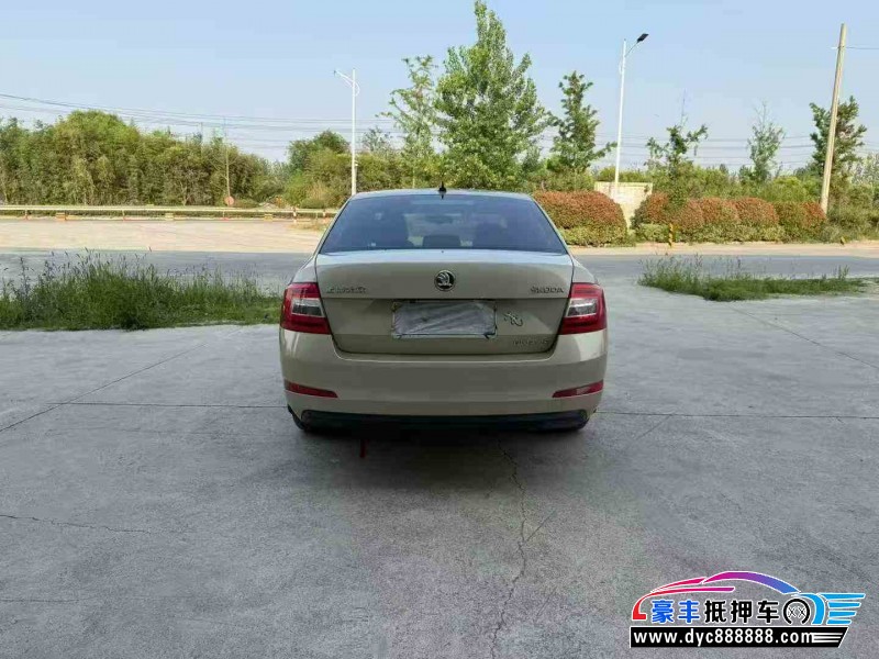 14年斯柯达明锐轿车抵押车出售