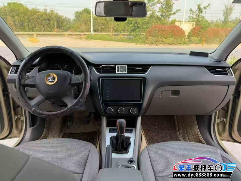 14年斯柯达明锐轿车抵押车出售