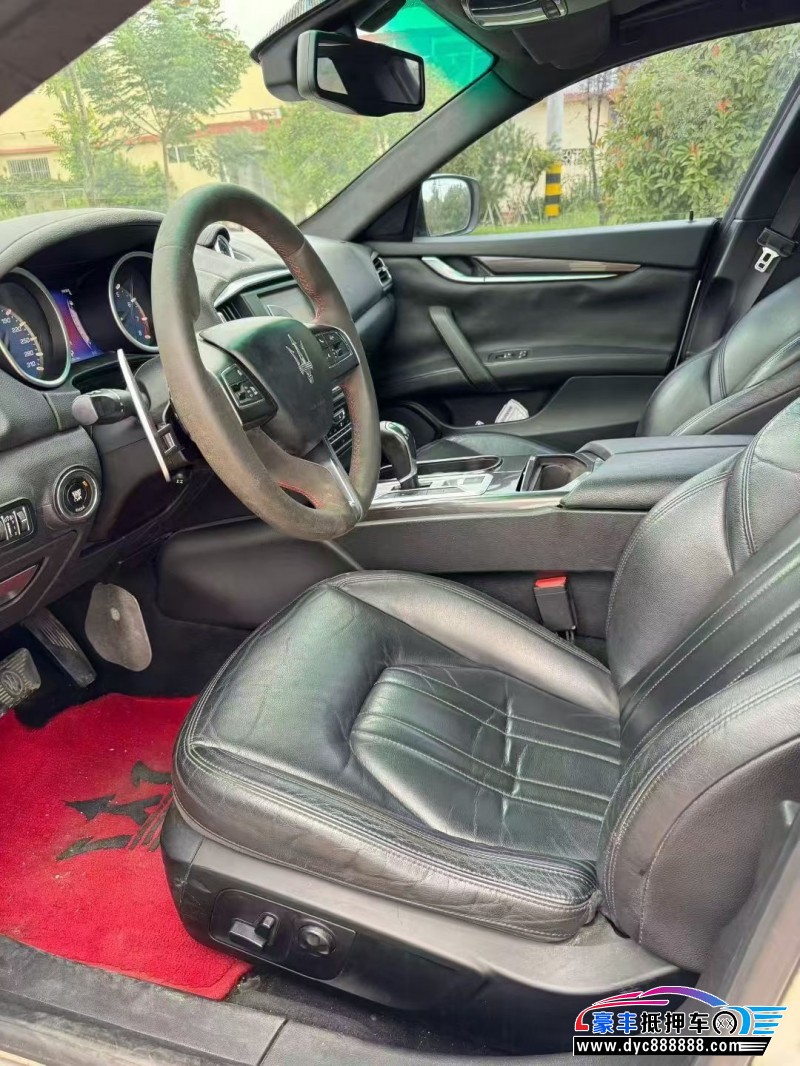 15年玛莎拉蒂Ghibli轿车抵押车出售